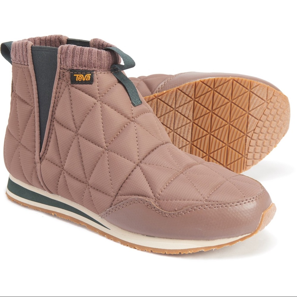 Teva Ember Amid Ankle Boots